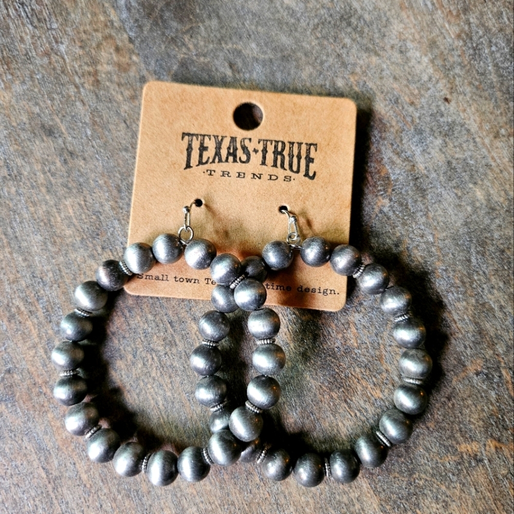 NWT Silver Navajo Pearl Beaded Hoop Earrings